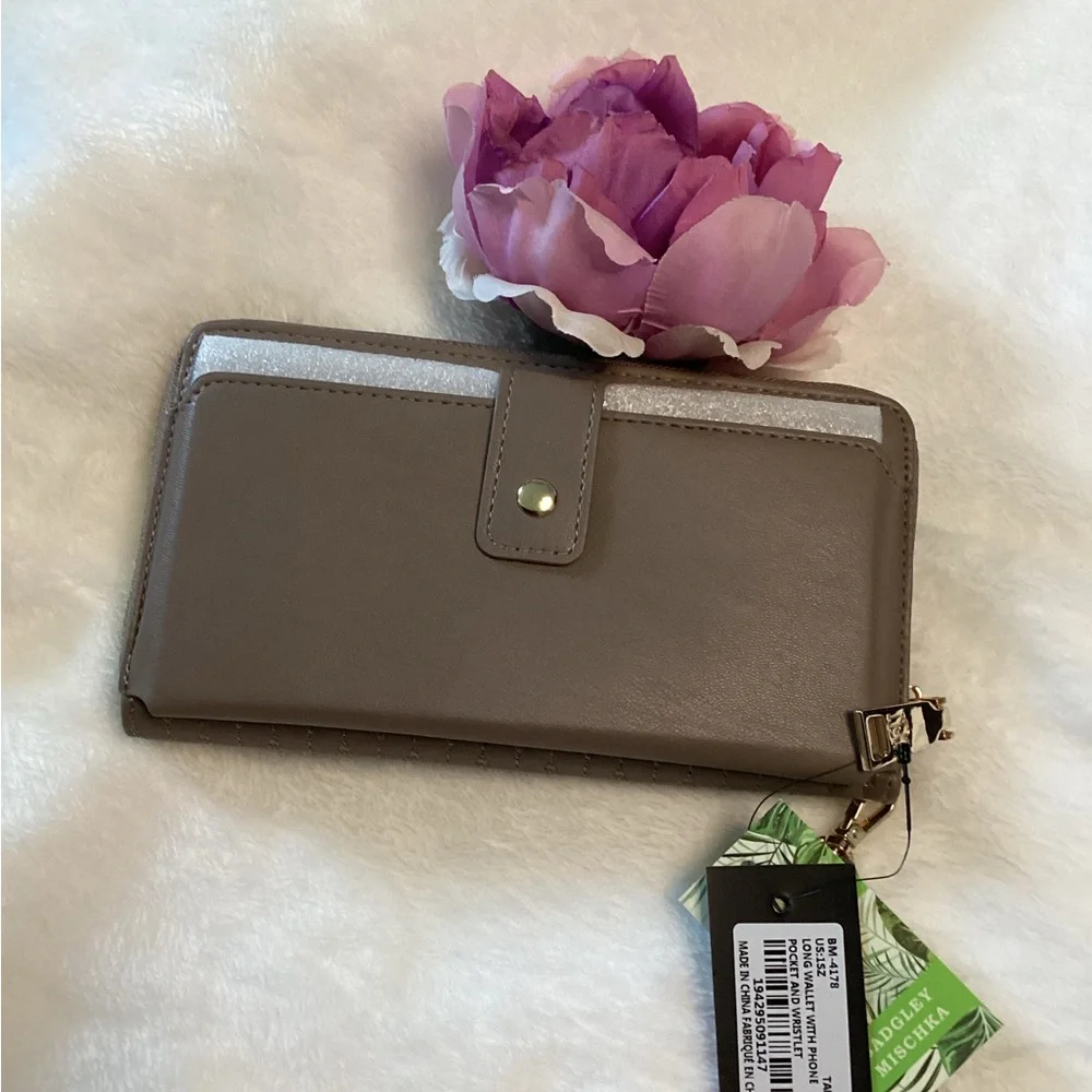 Badgley Mischka Vegan Leather Long Wallet With Phone Pocket And Wristlet Taupe - Picture 2 of 6